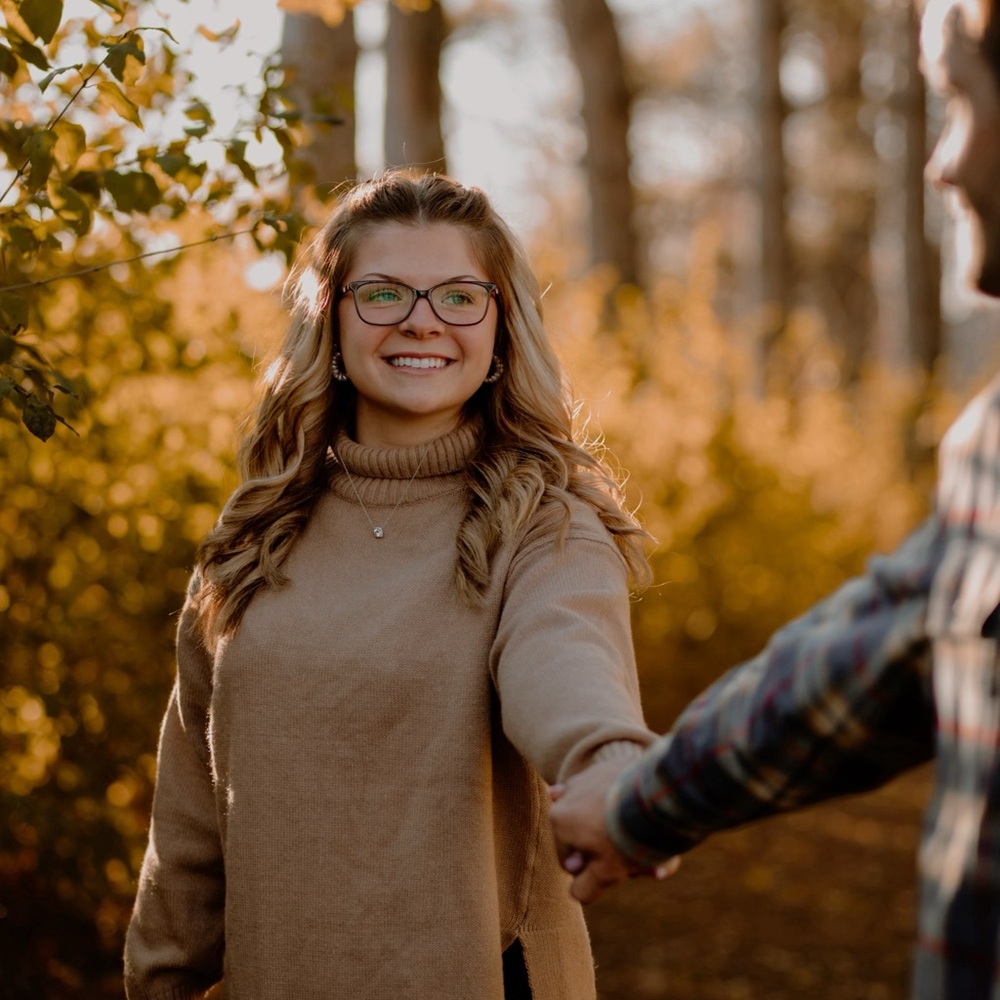 Meet your Posher, Kayla